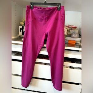 Lululemon Instill HighRise 25 inch inseam Fuchsia Leggings LIKE NEW